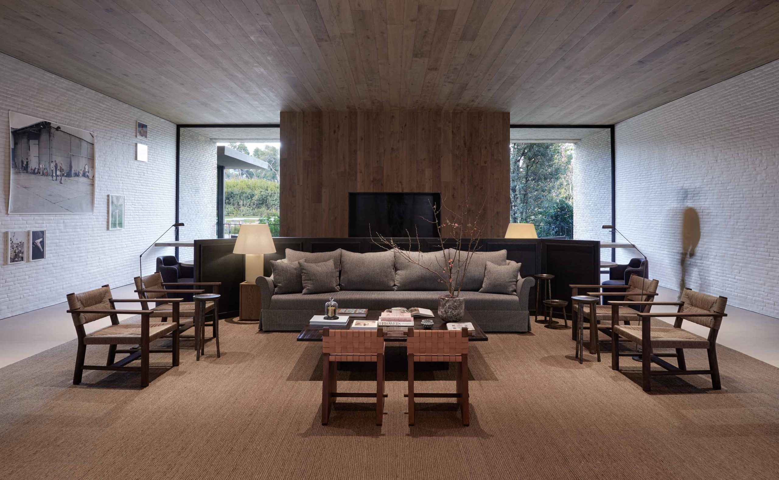 sofa fireplace nature card lounge | TATOÏ Club