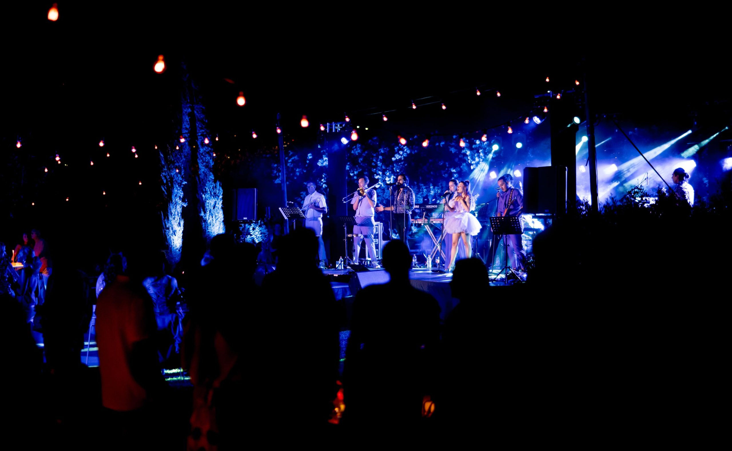 event summer party music dance lights TATOÏ-CLUB