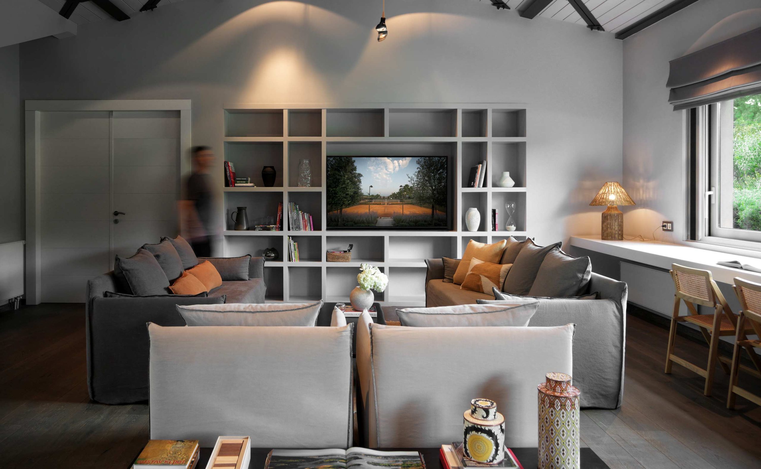 guesthouse living room sofa relaxation nature | TATOÏ Club