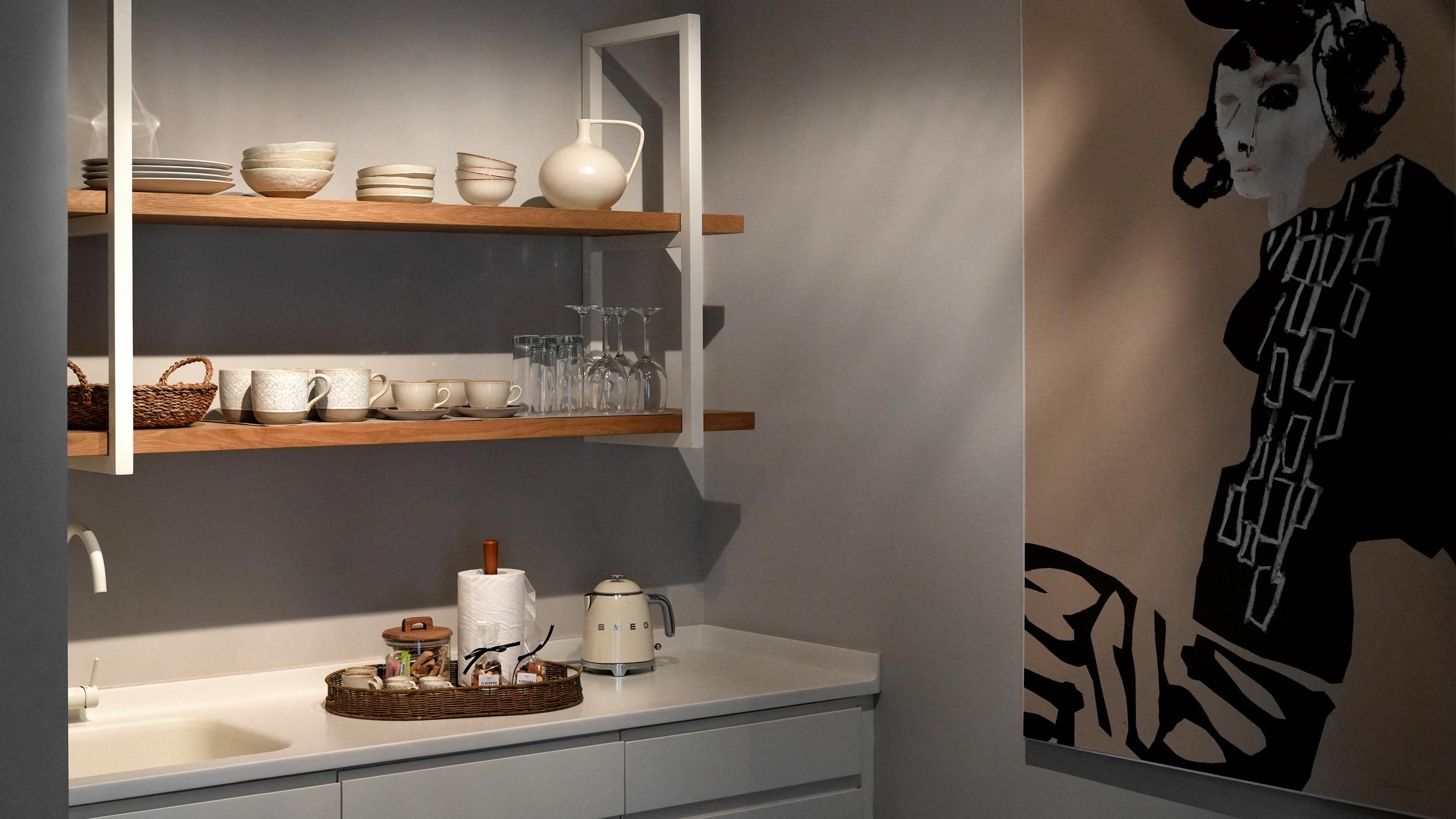 guesthouse suite kitchen | TATOÏ Club