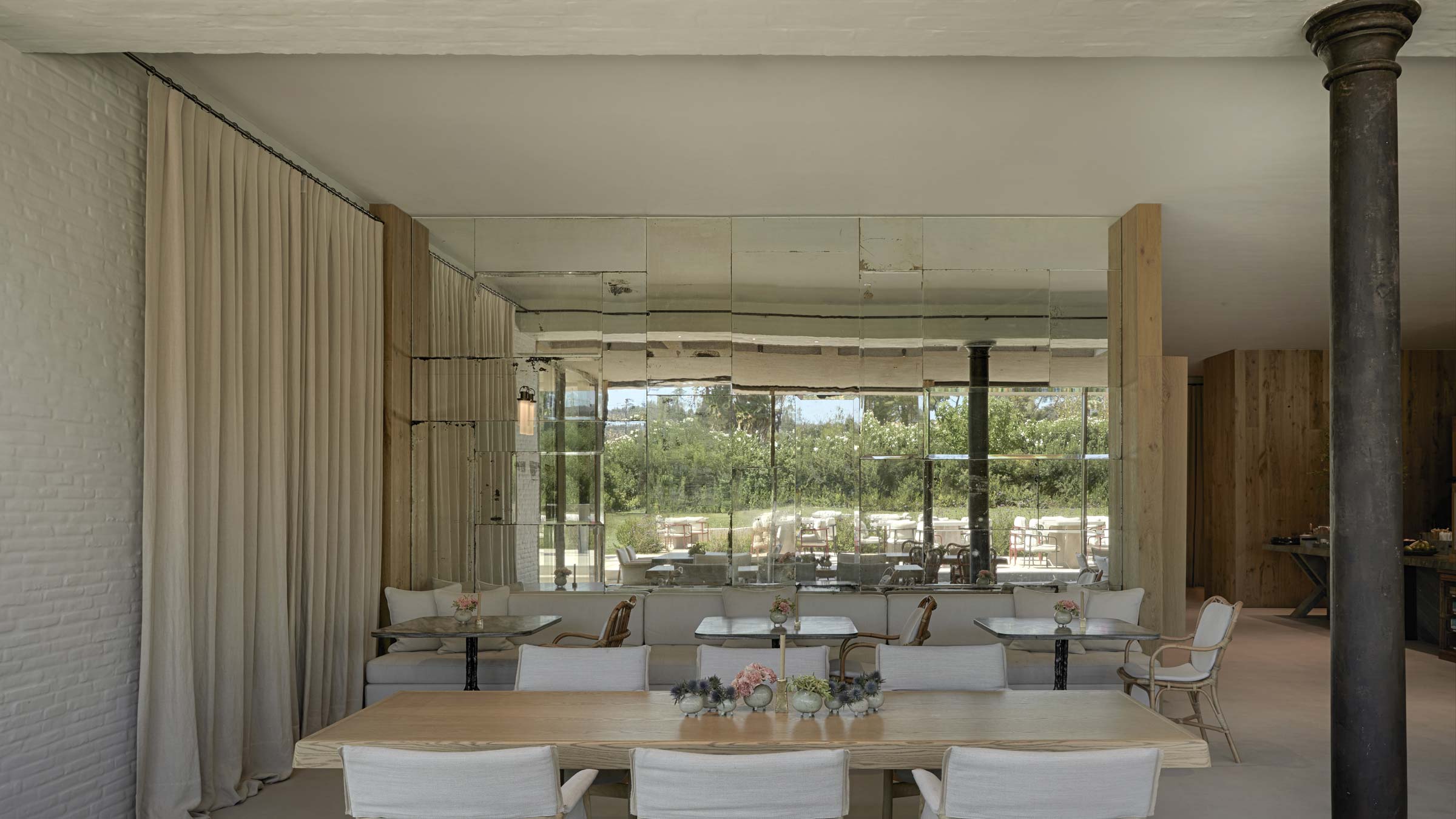 restaurant nature tables | TATOÏ Club