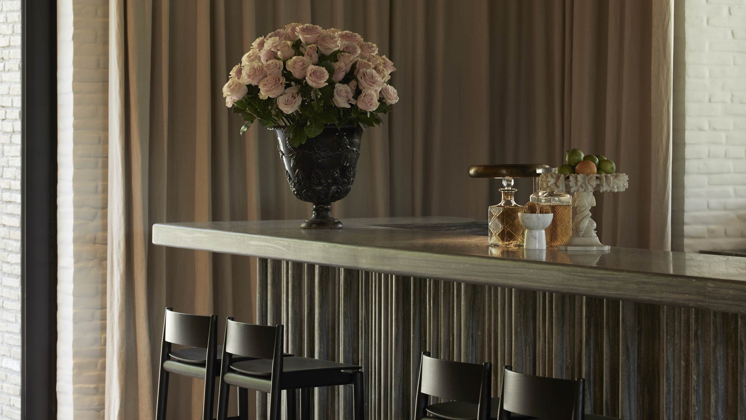 restaurant bar drink flowers | TATOÏ Club