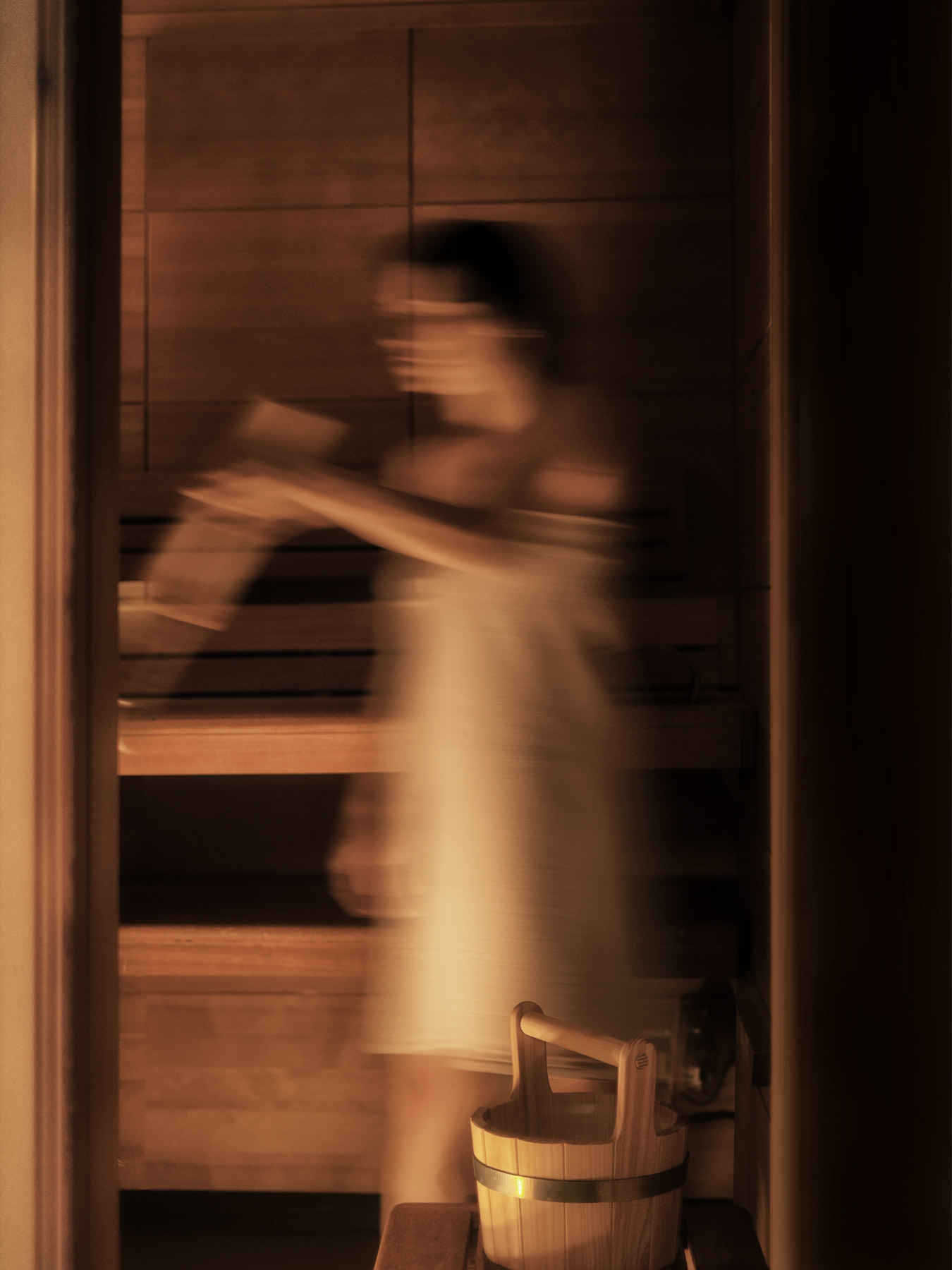 spa sauna woman | TATOÏ Club