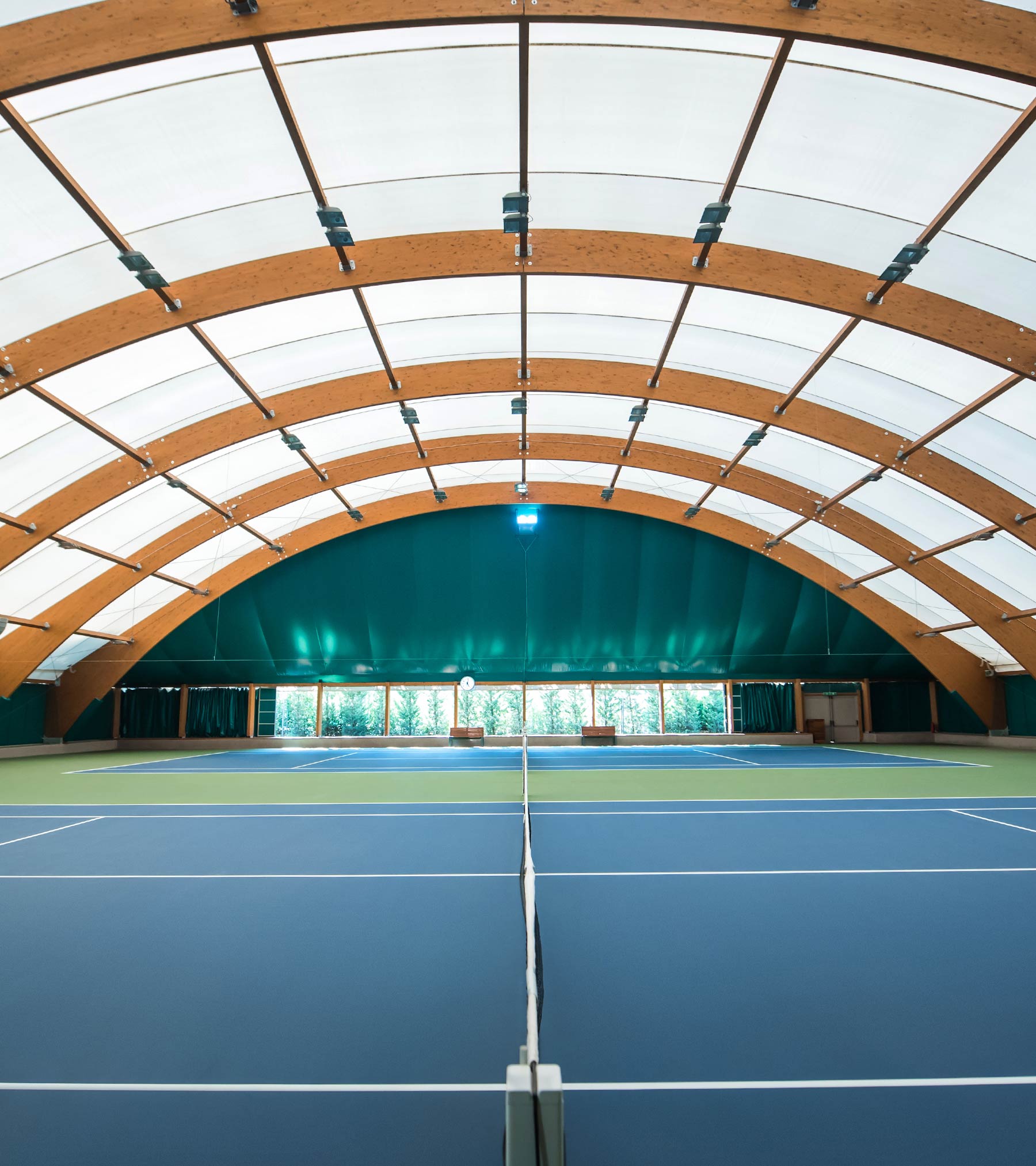 tennis indoor decoturf tennis player | TATOÏ Club