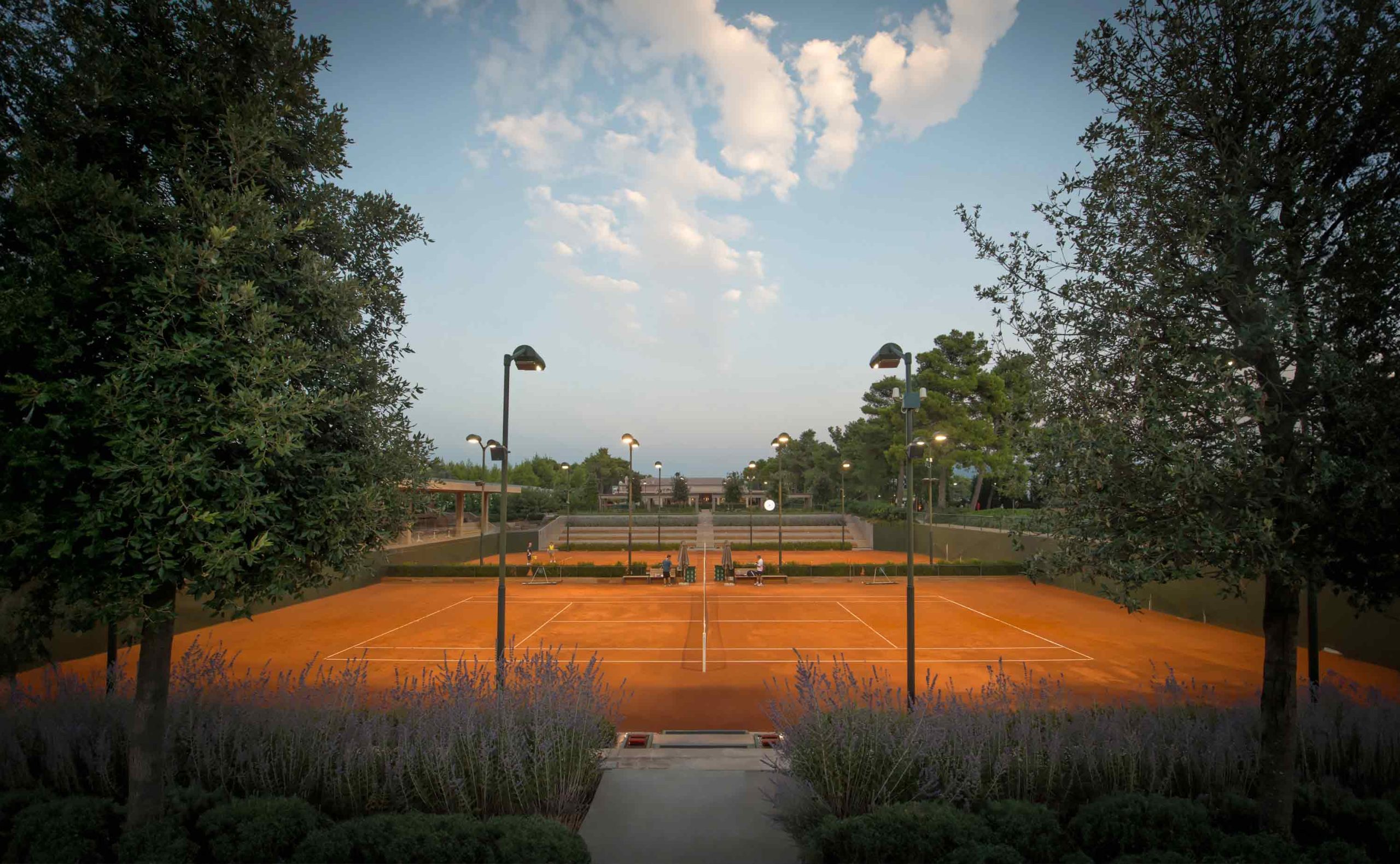 movement pillar tennis court nature sky TATOÏ-CLUB