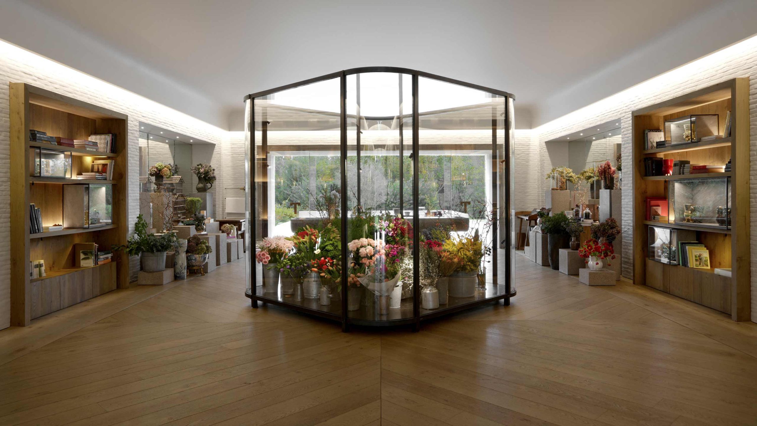 STRESS MANAGEMENT-flower shop-TATOÏ-CLUB