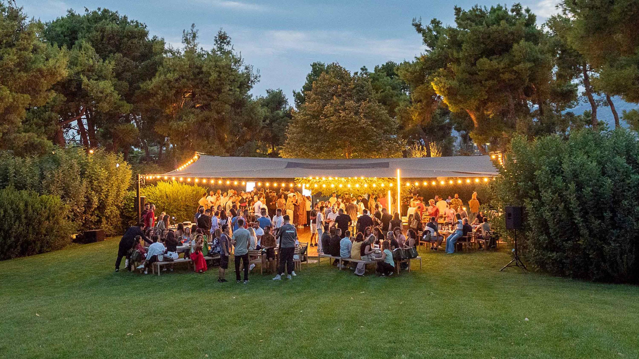 sustianability team people party nature-TATOÏ-CLUB